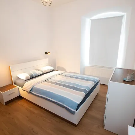 Newly Adapted 3-Room Apartment Postojna Exterior photo