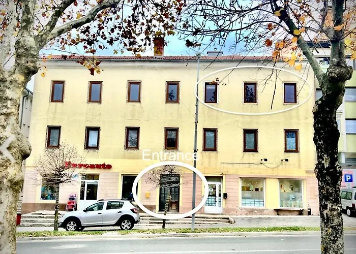 Newly Adapted 3-Room Apartment